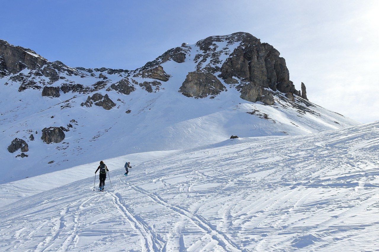 mountains, rocks, snow-7831286.jpg